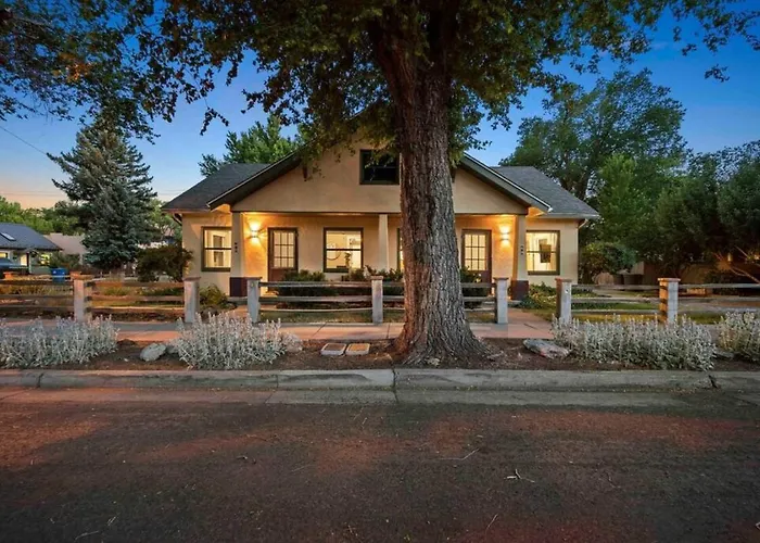 Casa vacanze Stylish 1920s Downtown Unit With Hottub *